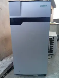 Haier thermcool refrigerator model HR-185L