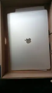 MacBook Pro 2017 15 inch screen