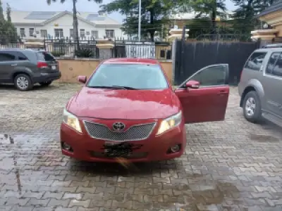 Toyota Camry 2010 with venza untampered engine available for 7.5m