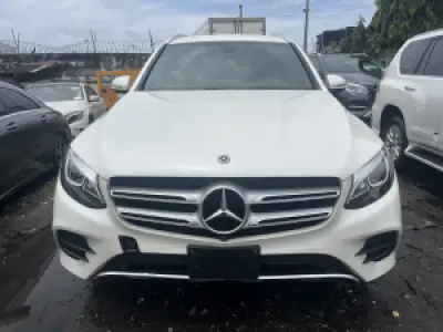 Foreign Used 2016 mercedes Benz Glc300