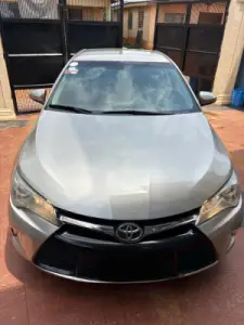 TOKS STANDARD ACCIDENT FREE 2015 TOYOTA CAMRY SE FOR SALE