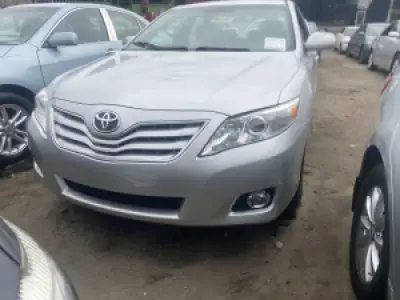 Foreign Used 2011 Toyota camry