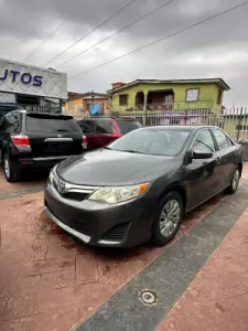 Toyota Camry 2012