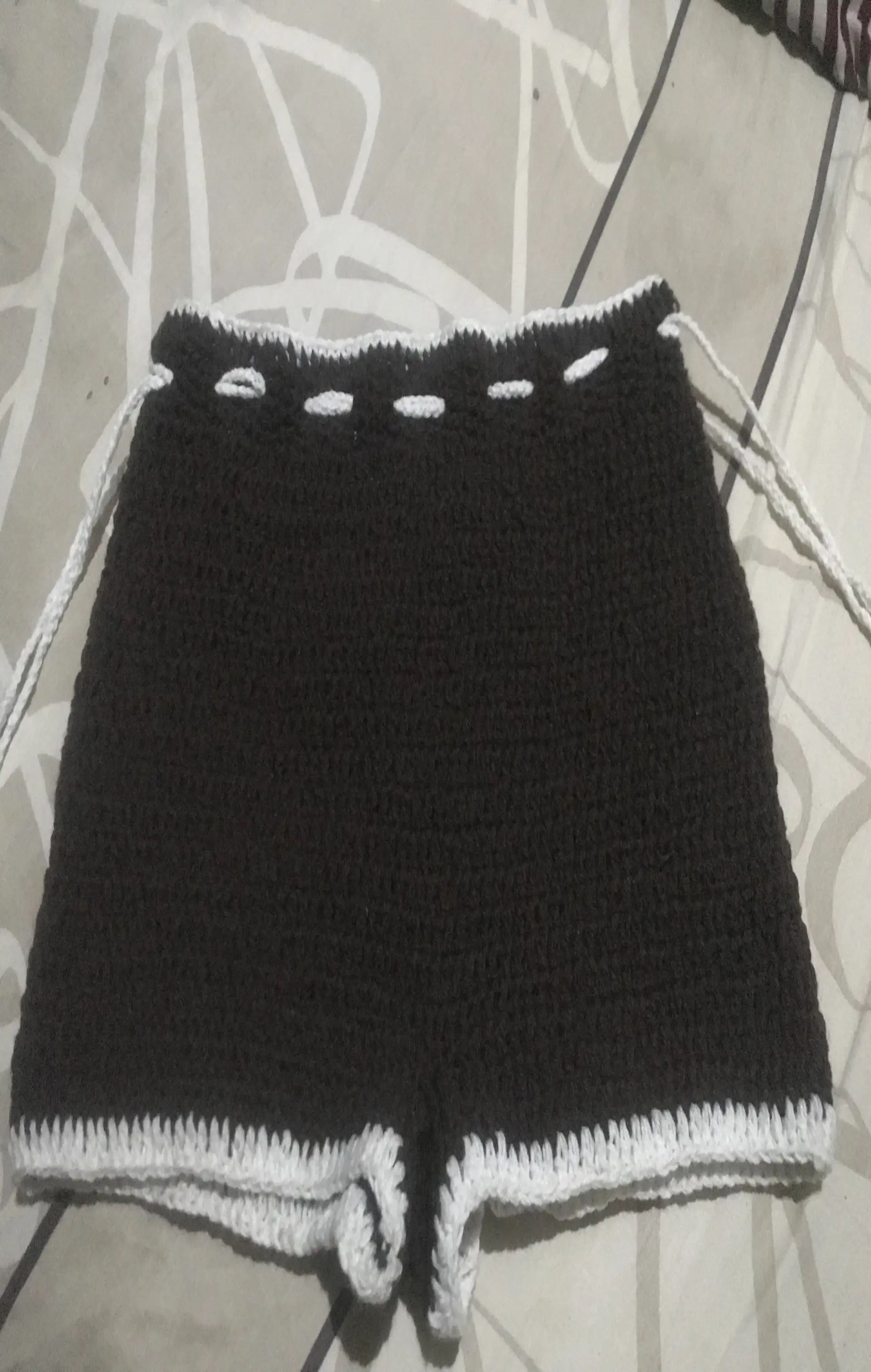 Crotchet wears