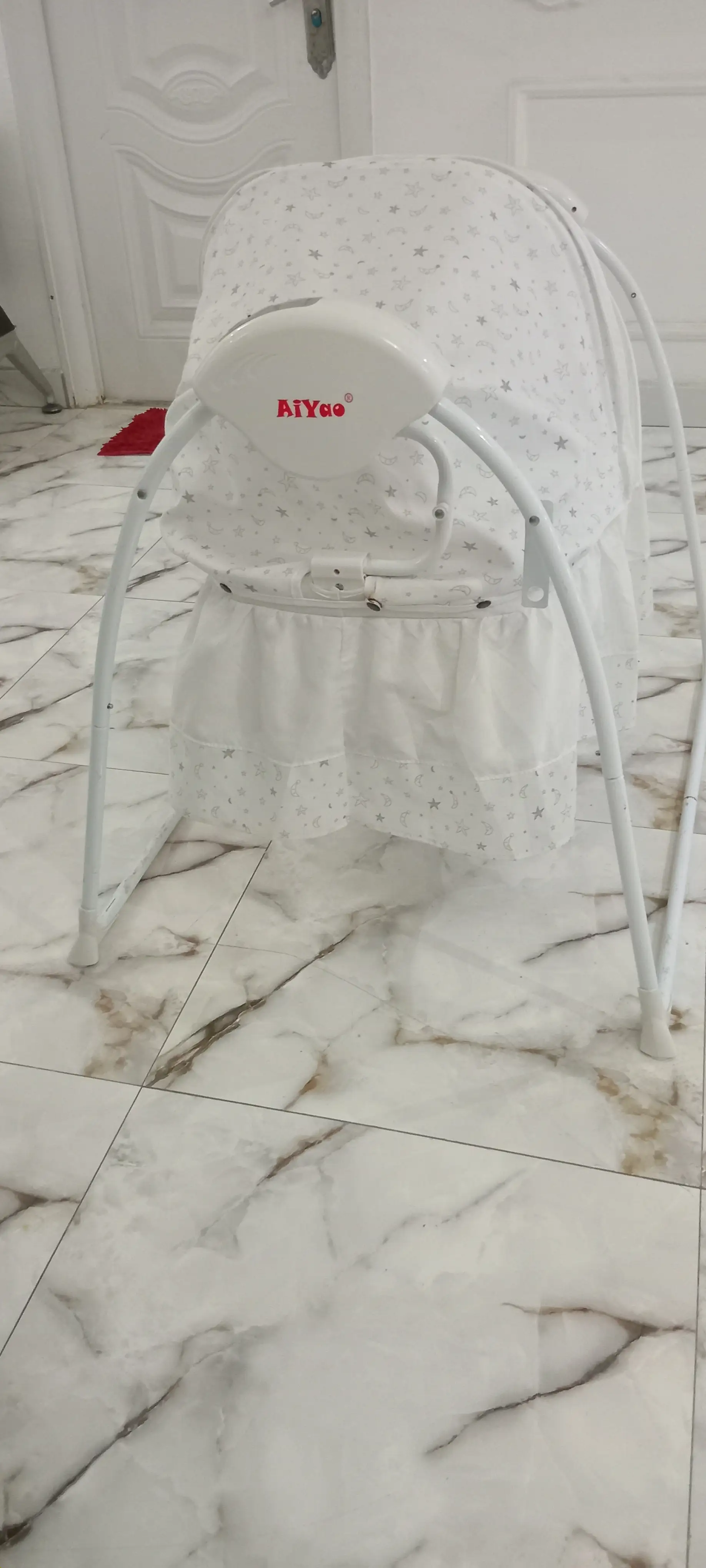 Electric swing bed